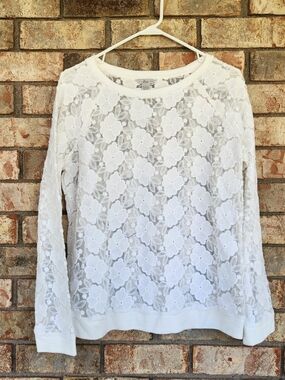 Bass White Lace Long Sleeve Pullover